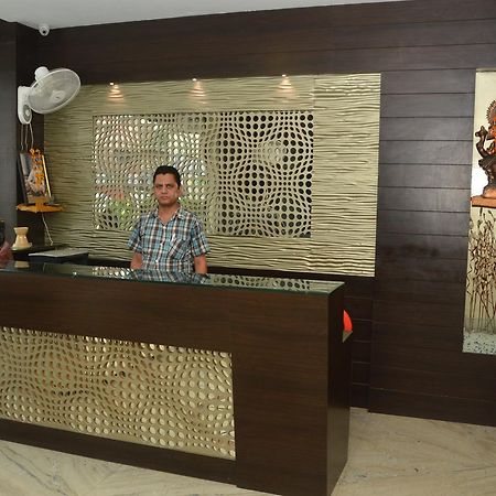 Hotel Milan Palace Amritsar Exterior photo